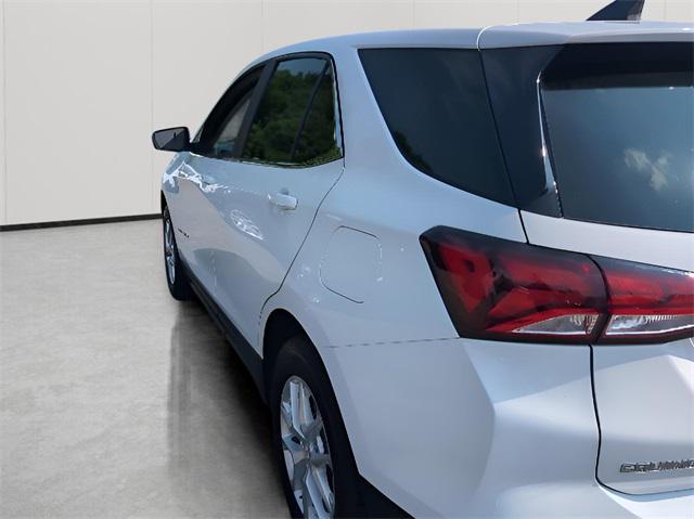 used 2022 Chevrolet Equinox car, priced at $17,415