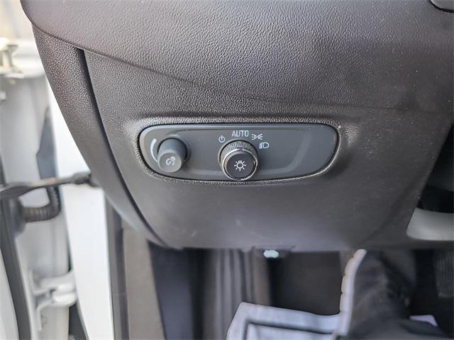 used 2022 Chevrolet Equinox car, priced at $17,415
