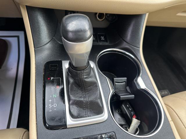 used 2015 Toyota Highlander car, priced at $17,988