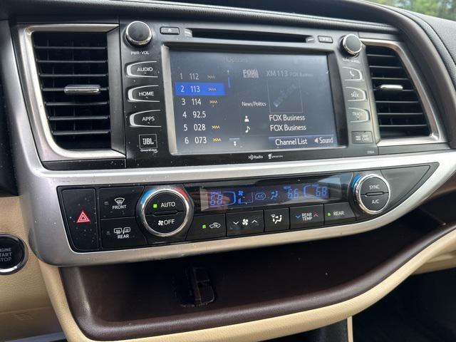 used 2015 Toyota Highlander car, priced at $17,988