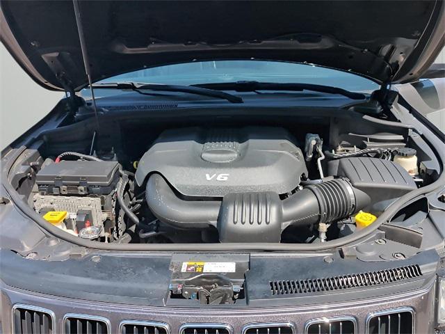 used 2015 Jeep Grand Cherokee car, priced at $10,801