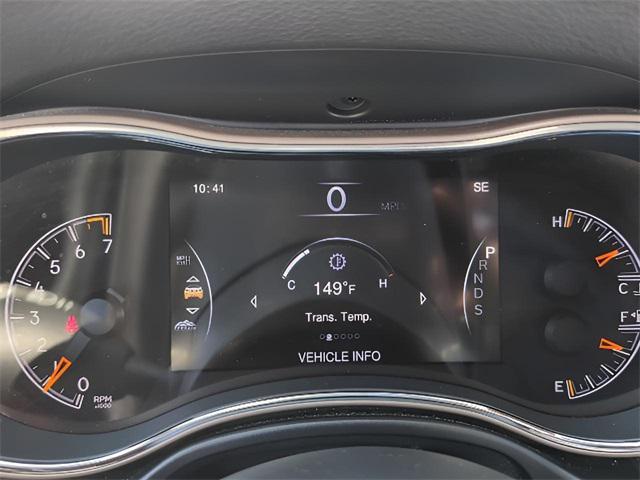 used 2015 Jeep Grand Cherokee car, priced at $10,801