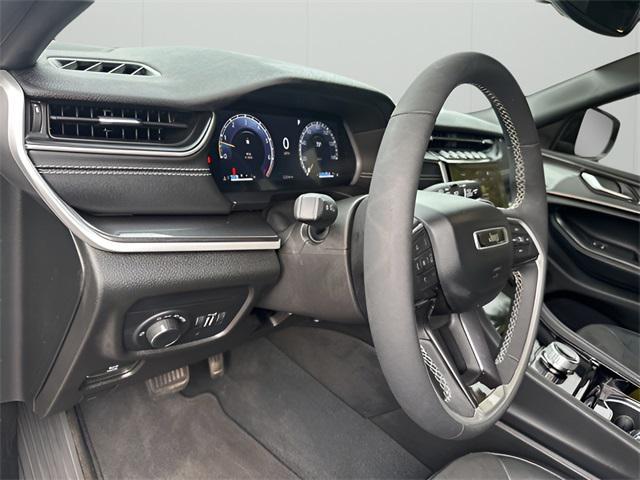 used 2023 Jeep Grand Cherokee car, priced at $33,645