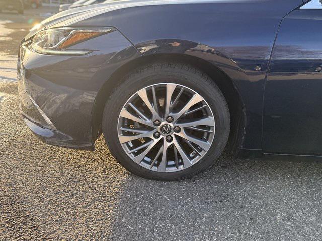 used 2019 Lexus ES 350 car, priced at $27,988