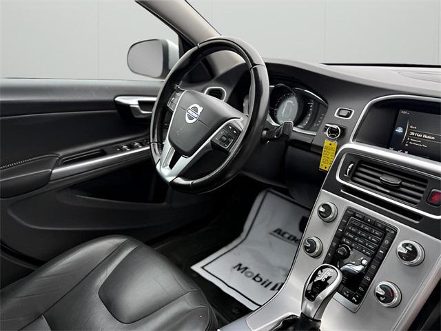 used 2018 Volvo S60 Inscription car, priced at $11,498