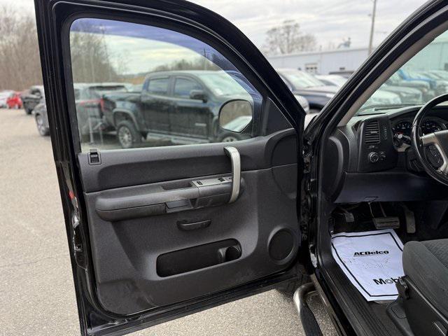 used 2008 Chevrolet Silverado 1500 car, priced at $11,988