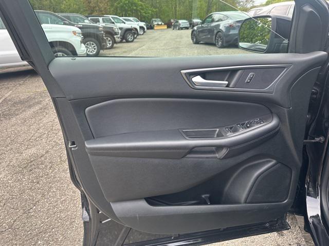 used 2024 Ford Edge car, priced at $32,207