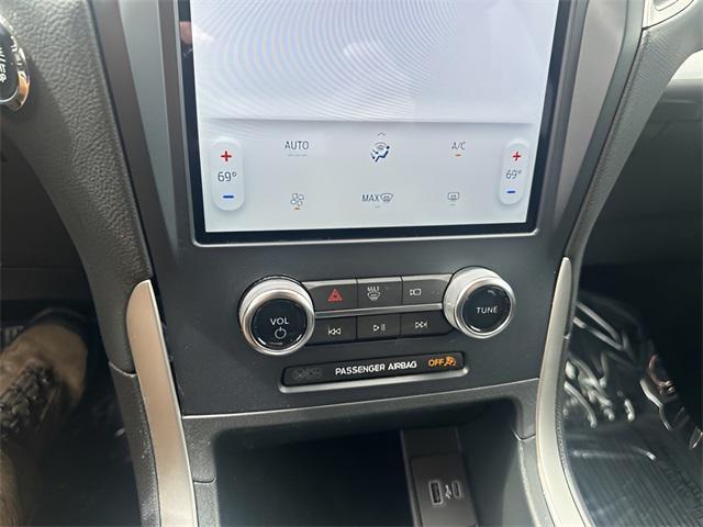 used 2024 Ford Edge car, priced at $31,646