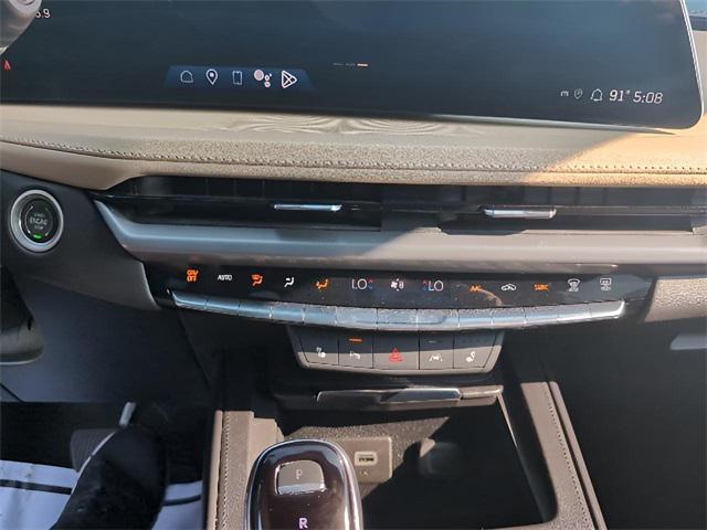 used 2024 Cadillac XT4 car, priced at $35,762