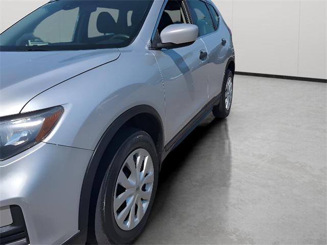used 2019 Nissan Rogue car, priced at $15,924