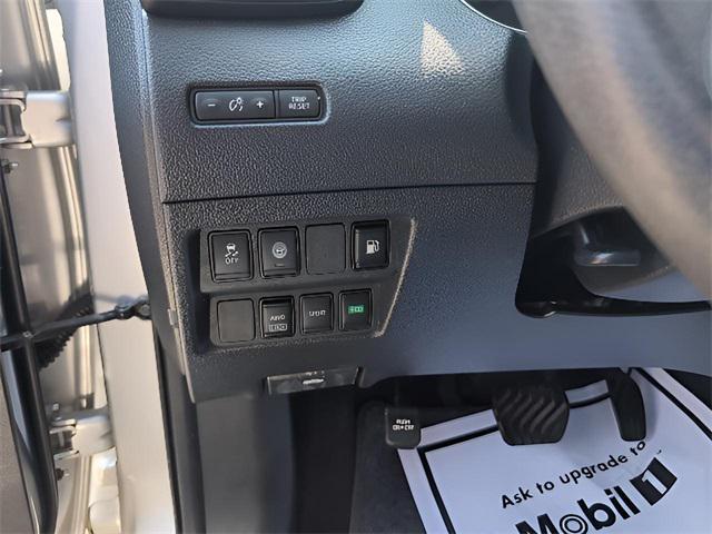 used 2019 Nissan Rogue car, priced at $15,924