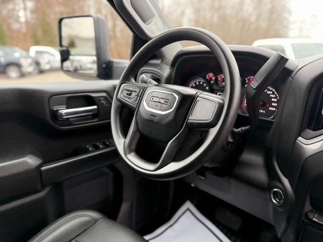 used 2022 GMC Sierra 1500 car, priced at $33,490