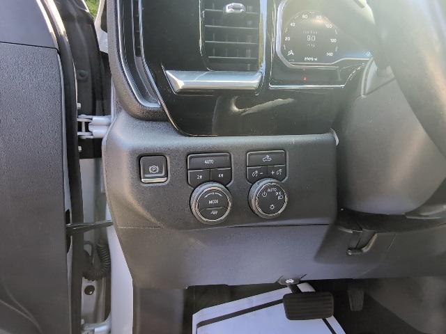 used 2022 Chevrolet Silverado 1500 car, priced at $35,780