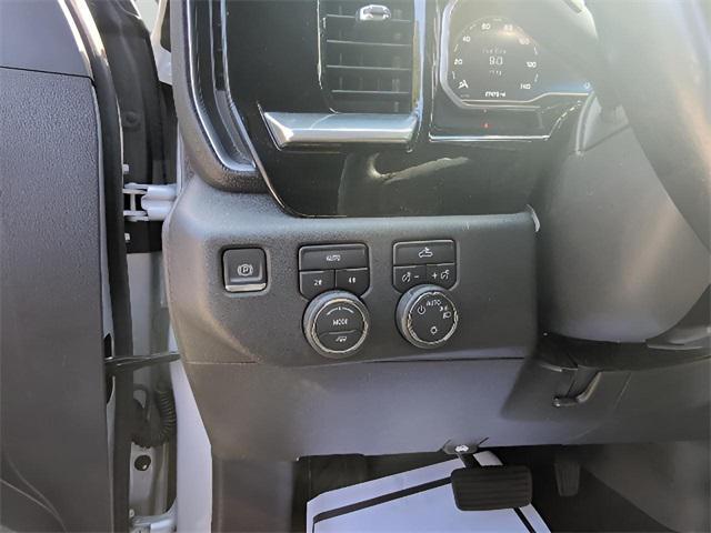 used 2022 Chevrolet Silverado 1500 car, priced at $33,988