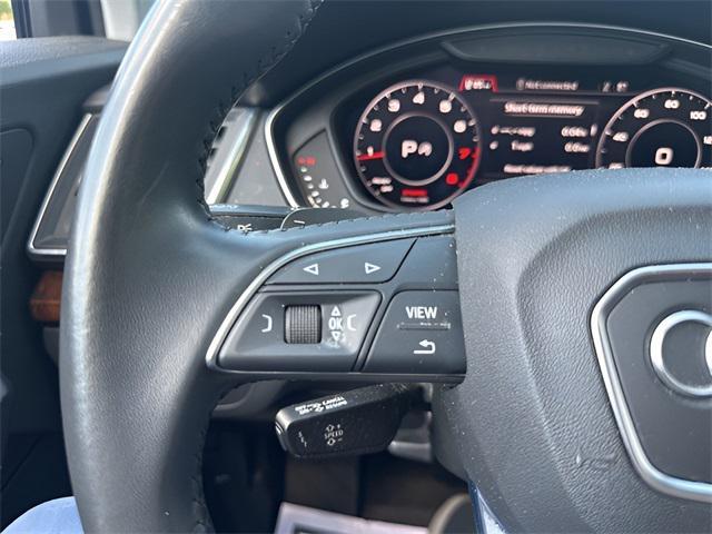 used 2020 Audi Q5 car, priced at $22,334
