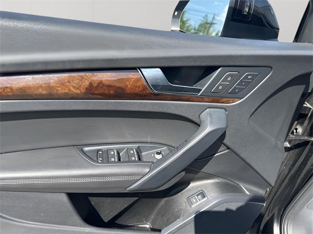 used 2020 Audi Q5 car, priced at $22,334