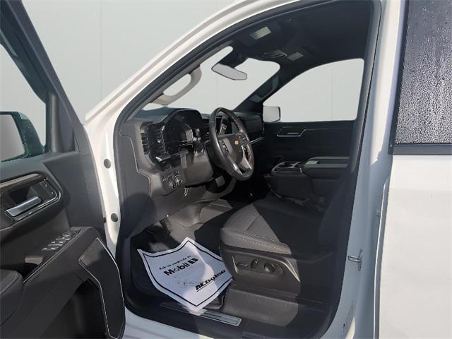 used 2022 Chevrolet Silverado 1500 car, priced at $38,690