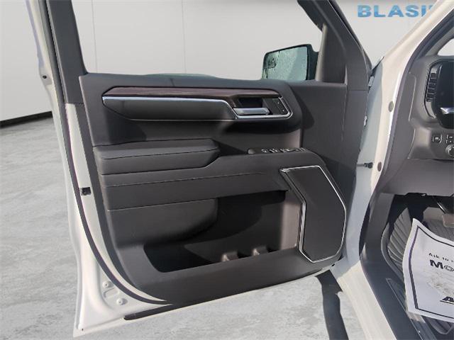 used 2022 Chevrolet Silverado 1500 car, priced at $38,690