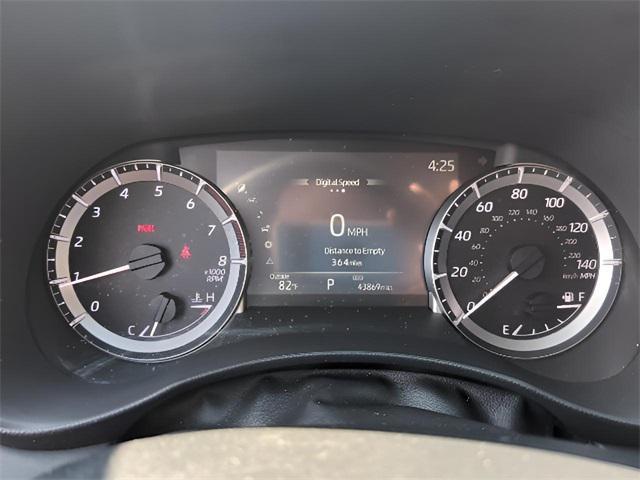 used 2024 Toyota Highlander car, priced at $32,988