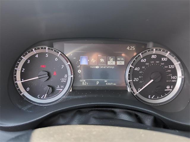 used 2024 Toyota Highlander car, priced at $32,988