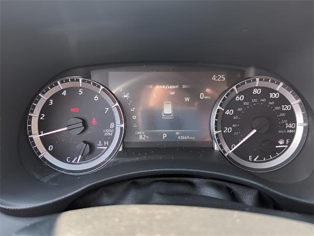 used 2024 Toyota Highlander car, priced at $32,988