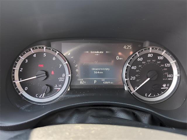 used 2024 Toyota Highlander car, priced at $32,988