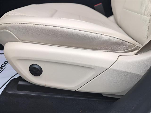 used 2022 Mercedes-Benz GLE 350 car, priced at $32,406