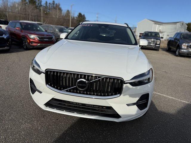 used 2022 Volvo XC60 car, priced at $31,999