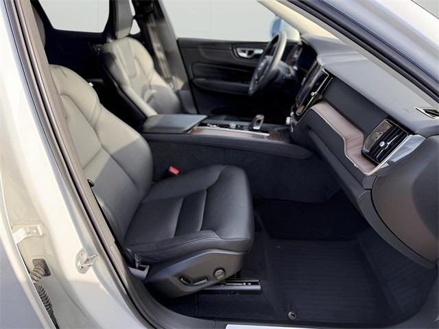 used 2022 Volvo XC60 car, priced at $32,698