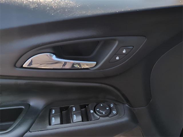 used 2023 Chevrolet Equinox car, priced at $19,685