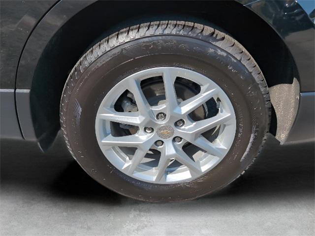 used 2023 Chevrolet Equinox car, priced at $19,685