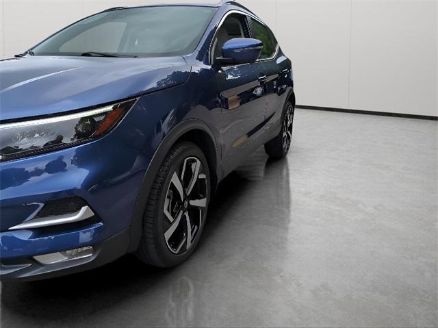 used 2021 Nissan Rogue Sport car, priced at $22,988