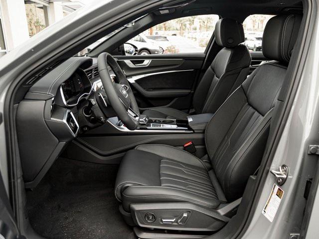 new 2025 Audi RS 6 Avant car, priced at $152,025
