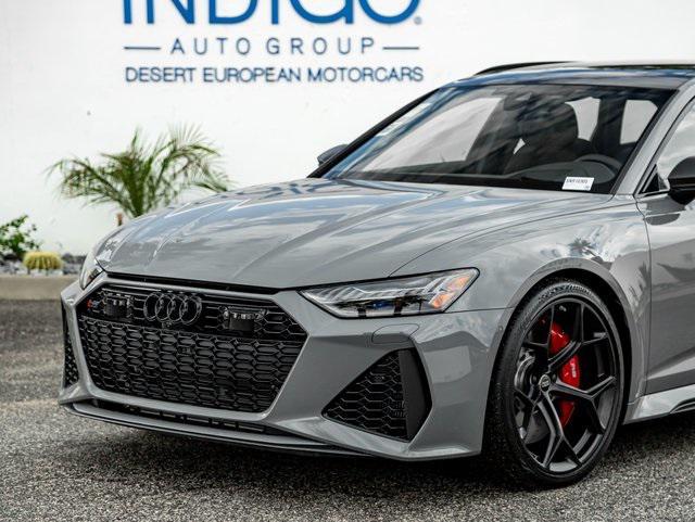 new 2025 Audi RS 6 Avant car, priced at $152,025