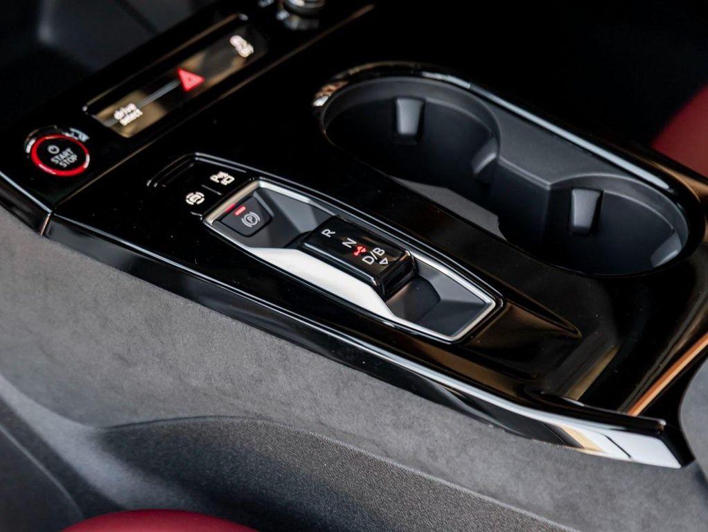new 2025 Audi S6 e-tron car, priced at $88,390
