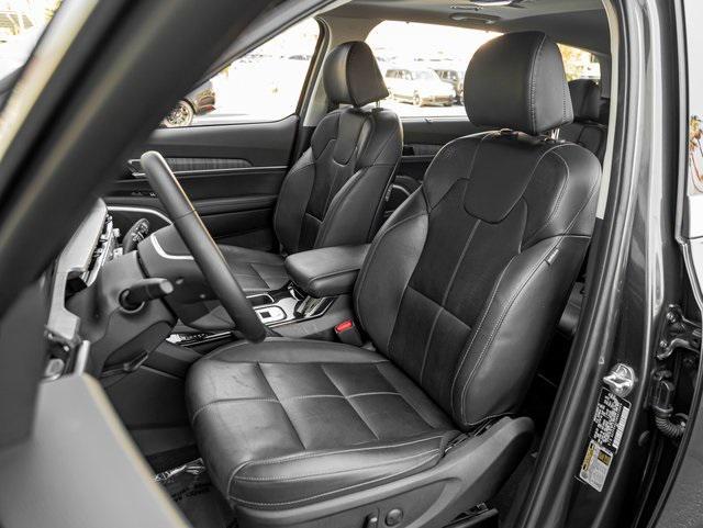 used 2024 Kia Telluride car, priced at $35,856