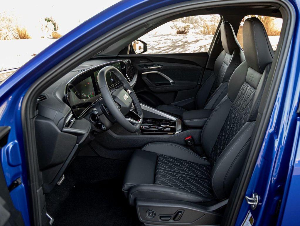 new 2025 Audi SQ5 car, priced at $76,540
