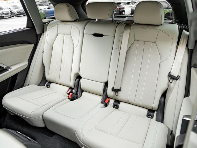 new 2025 Audi Q5 car, priced at $60,700