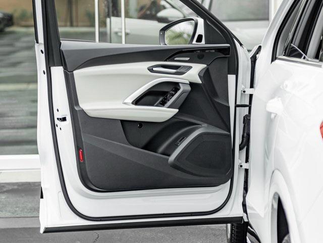 new 2025 Audi Q5 car, priced at $60,700