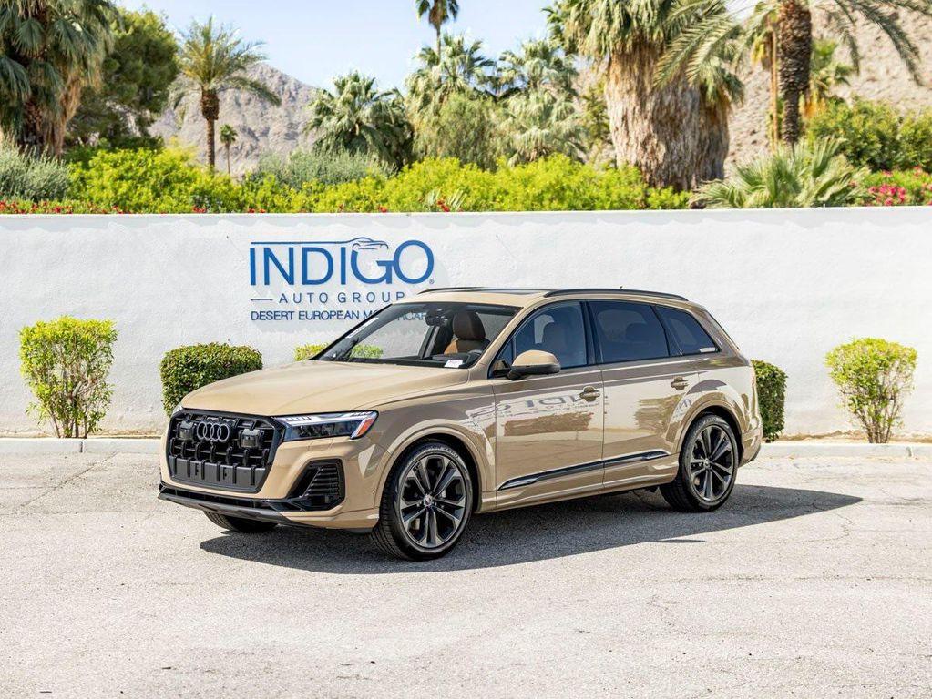 new 2025 Audi Q7 car, priced at $92,915