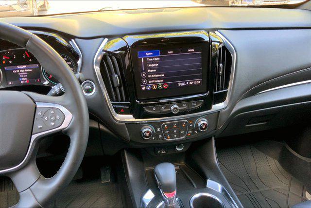 used 2023 Chevrolet Traverse car, priced at $35,990