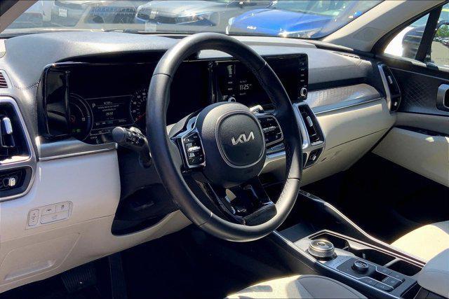 used 2023 Kia Sorento Hybrid car, priced at $30,990