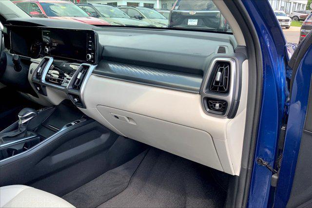 used 2023 Kia Sorento car, priced at $28,990