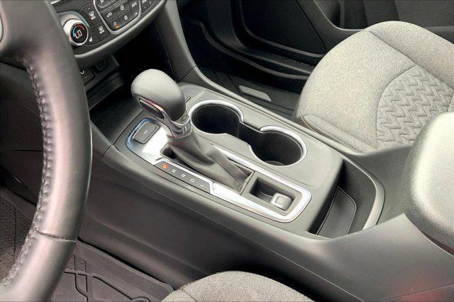 used 2022 Chevrolet Equinox car, priced at $20,990