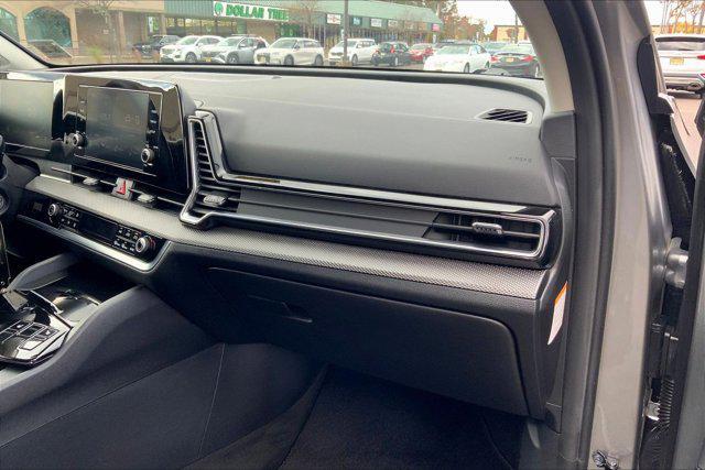 used 2023 Kia Sportage Hybrid car, priced at $24,990