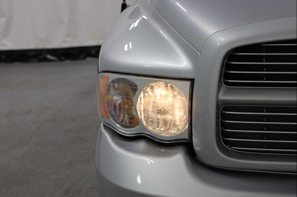 used 2005 Dodge Ram 1500 car