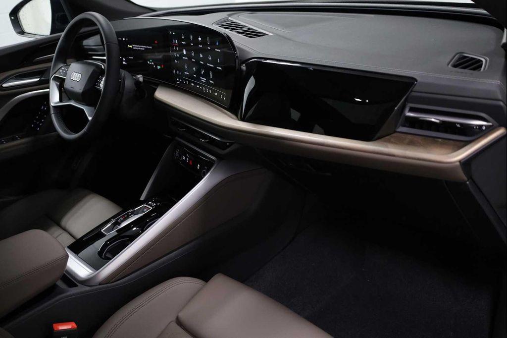 new 2025 Audi Q5 car, priced at $61,950