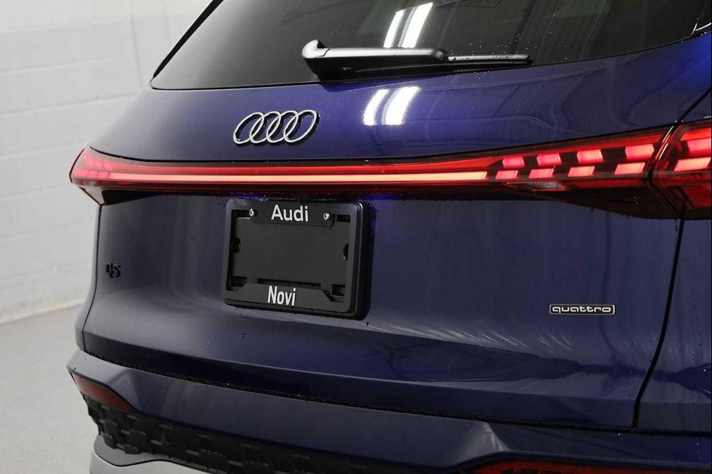 new 2025 Audi Q5 car, priced at $61,950