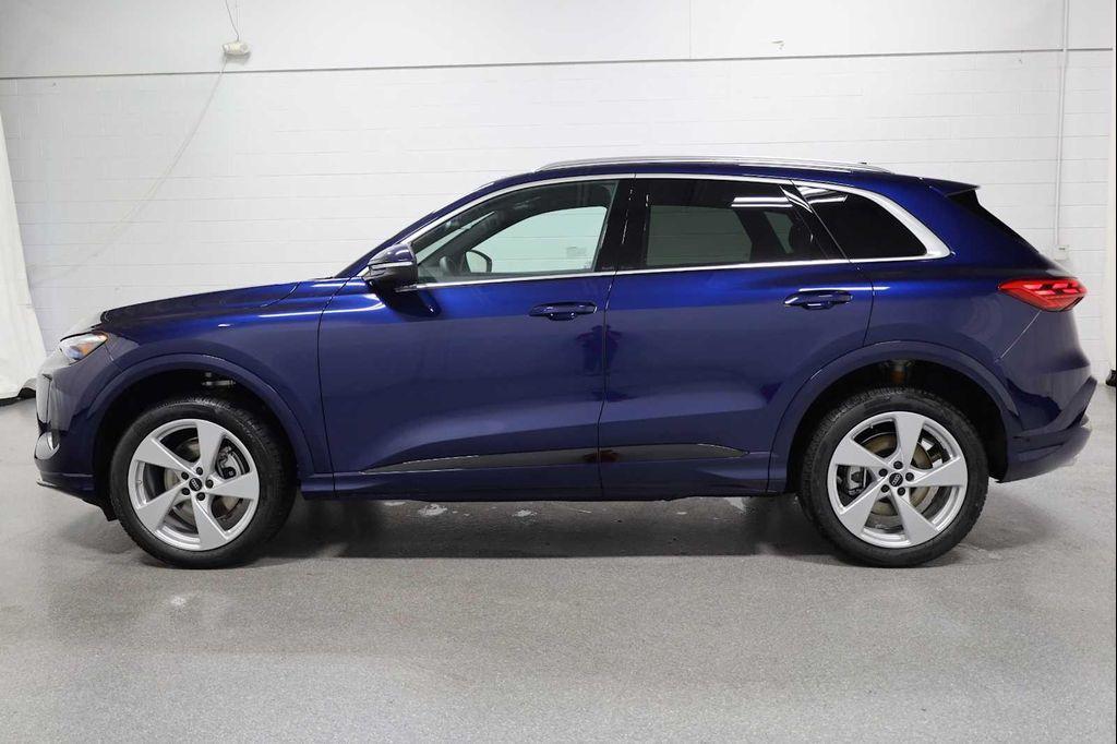 new 2025 Audi Q5 car, priced at $61,950