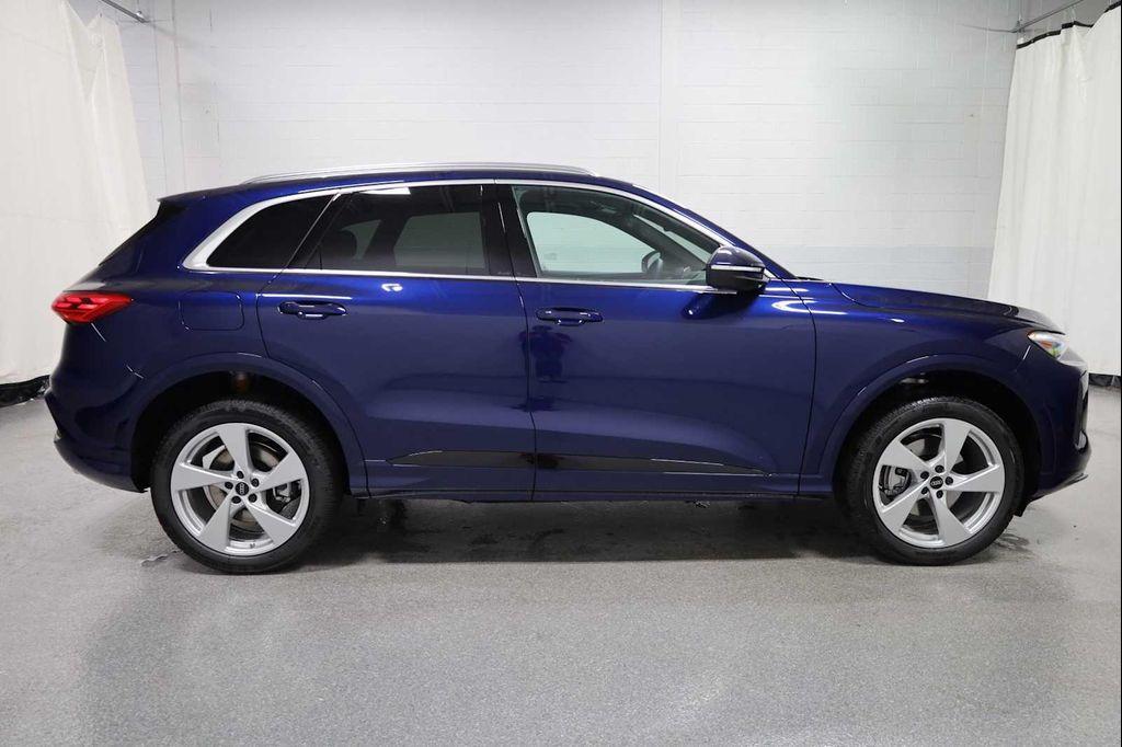 new 2025 Audi Q5 car, priced at $61,950